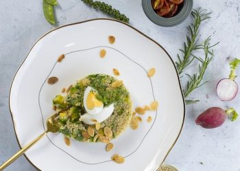 Energize and Slim Down: The Ultimate Guide to Superfoods for Energy and Weight Loss