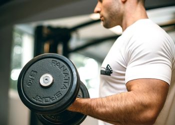 Ultimate Guide to Building Muscle with Effective Home Workouts: Top Tips and Strategies for Success