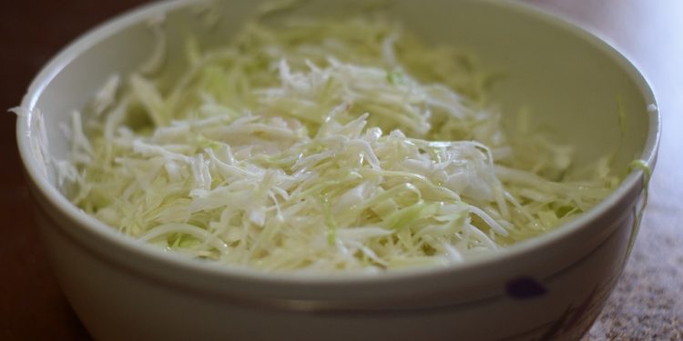 The Ultimate Guide to Clean Eating: How to Optimize Your Health with Nutrient-Dense Foods