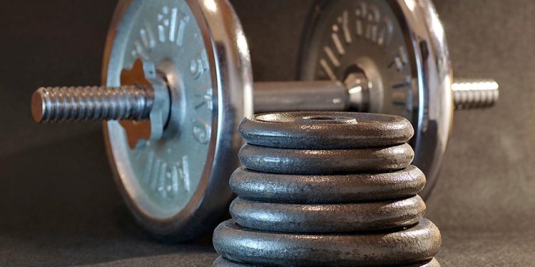 Mastering Weightlifting Techniques: A Comprehensive Guide to Boost Your Strength and Performance